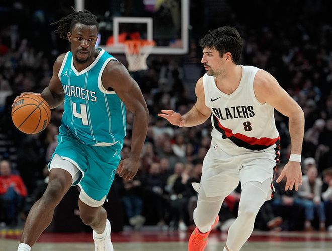 马刺大胜凯尔特人登顶西部第二 湖人森林狼排名